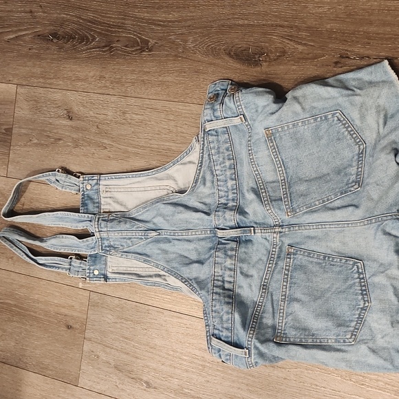 Madwell Trendy Light Blue Denim Overalls - Picture 5 of 6